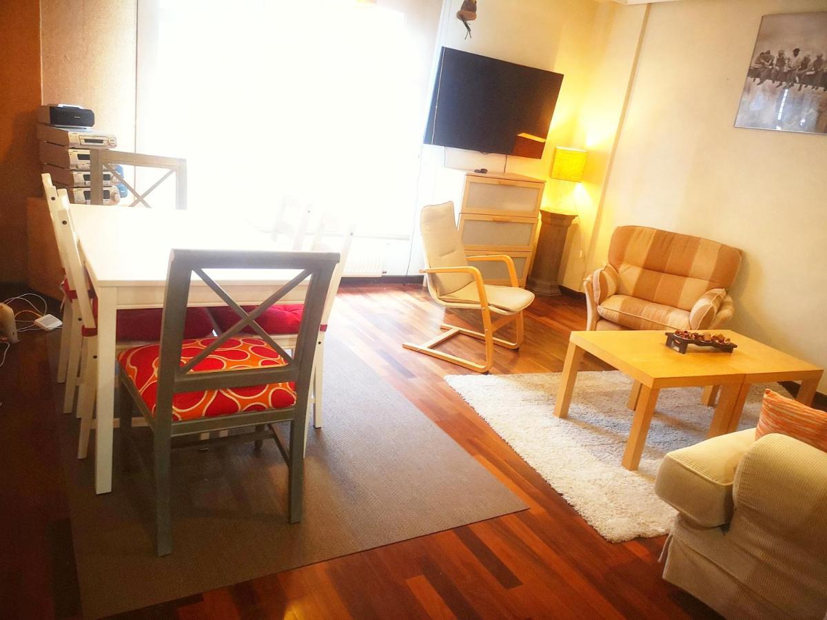 Apartamento Arte, Centro Oviedo, Wiffi, Parking Bagian luar foto